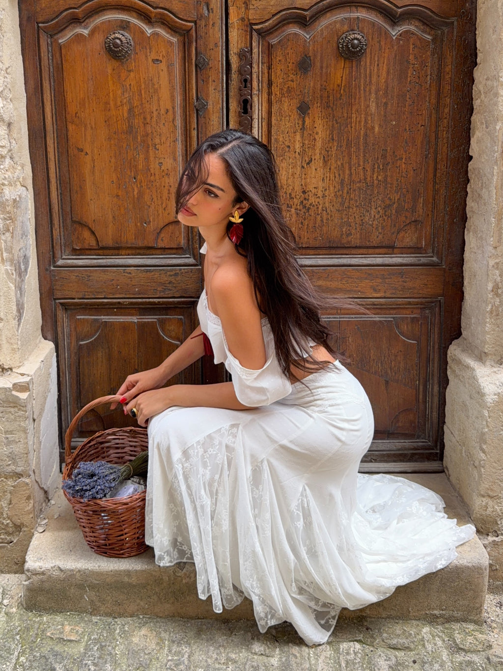 White Lace Off-Shoulder Ruffle Top & Spliced Mermaid Skirt Set